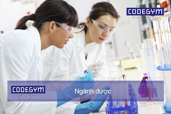 Con gái nên học nghề gì hiện nay