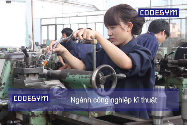 con gái nên học nghề gì hiện nay
