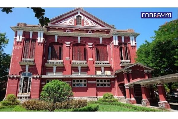 trường cấp ba
