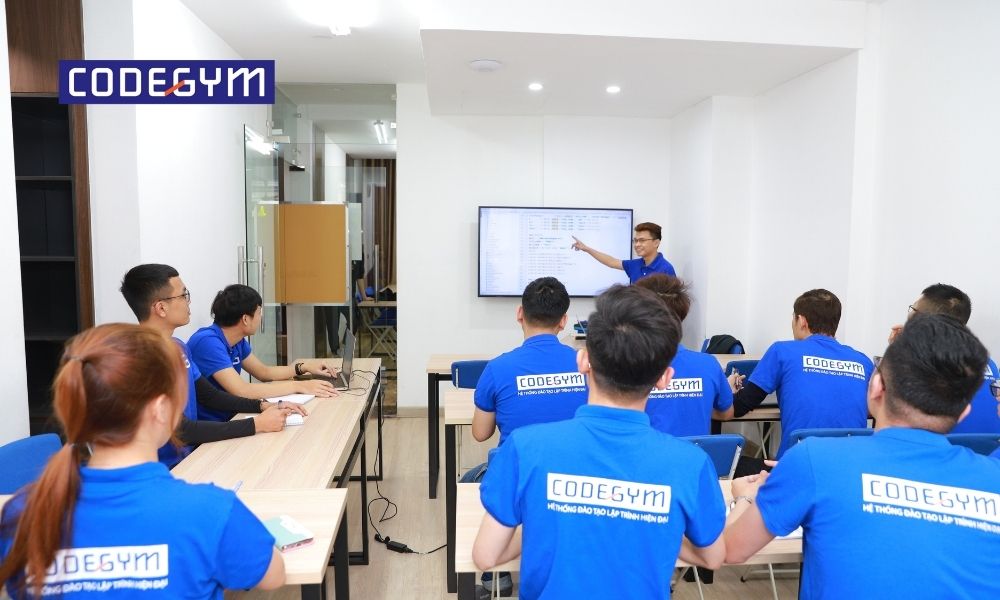 lam-gi-de-chon-nghe-phu-hop-voi-ban-than