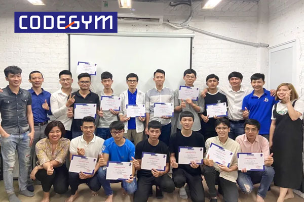 Học chứng chỉ lập trình viên tại CodeGym