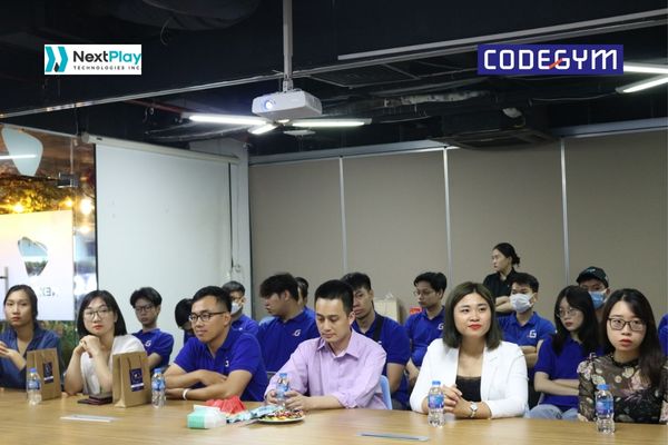 Học Viên CodeGym Trải Nghiệm Thực Tế Doanh Nghiệp