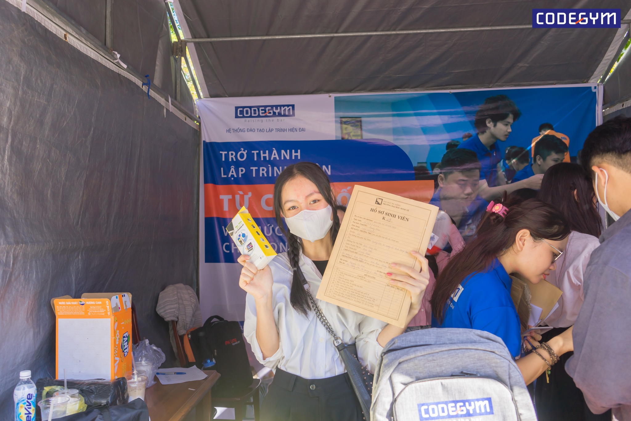 CodeGym Đà Nẵng chào đón Tân sinh viên Trường Đại học Kinh tế