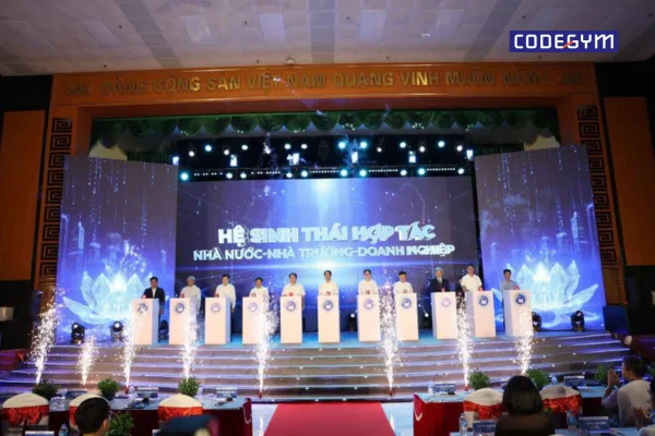 codegym hợp tác cùng nhà trường